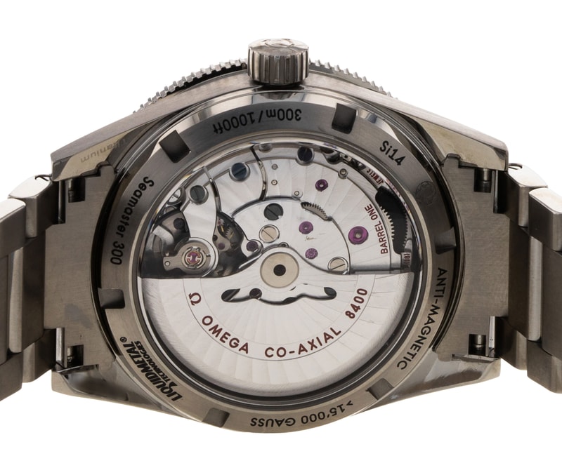 Omega Seamaster 300 233.90.41.21.03.001 Image 4
